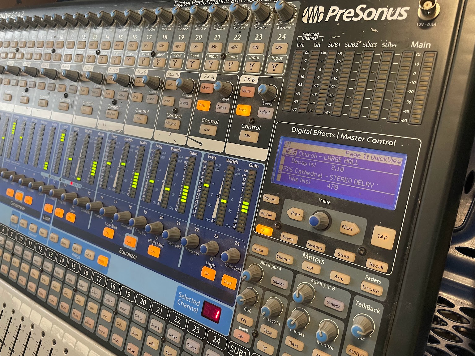 Цифровой микшер PreSonus StudioLive 24.4.2