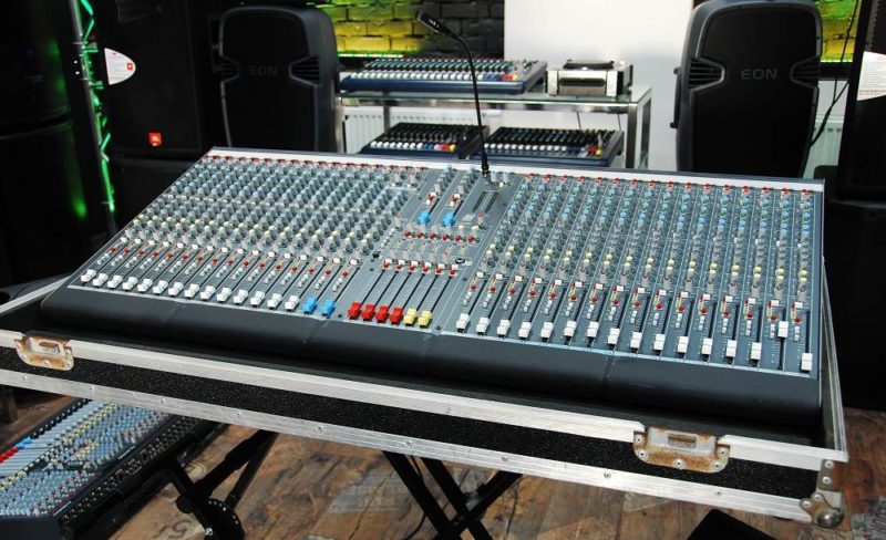 Микшер Allen&Heath GL2200 432