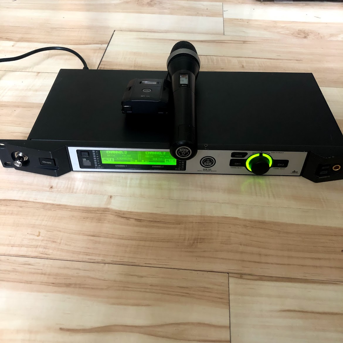 Радиосистема AKG DMS 700 6