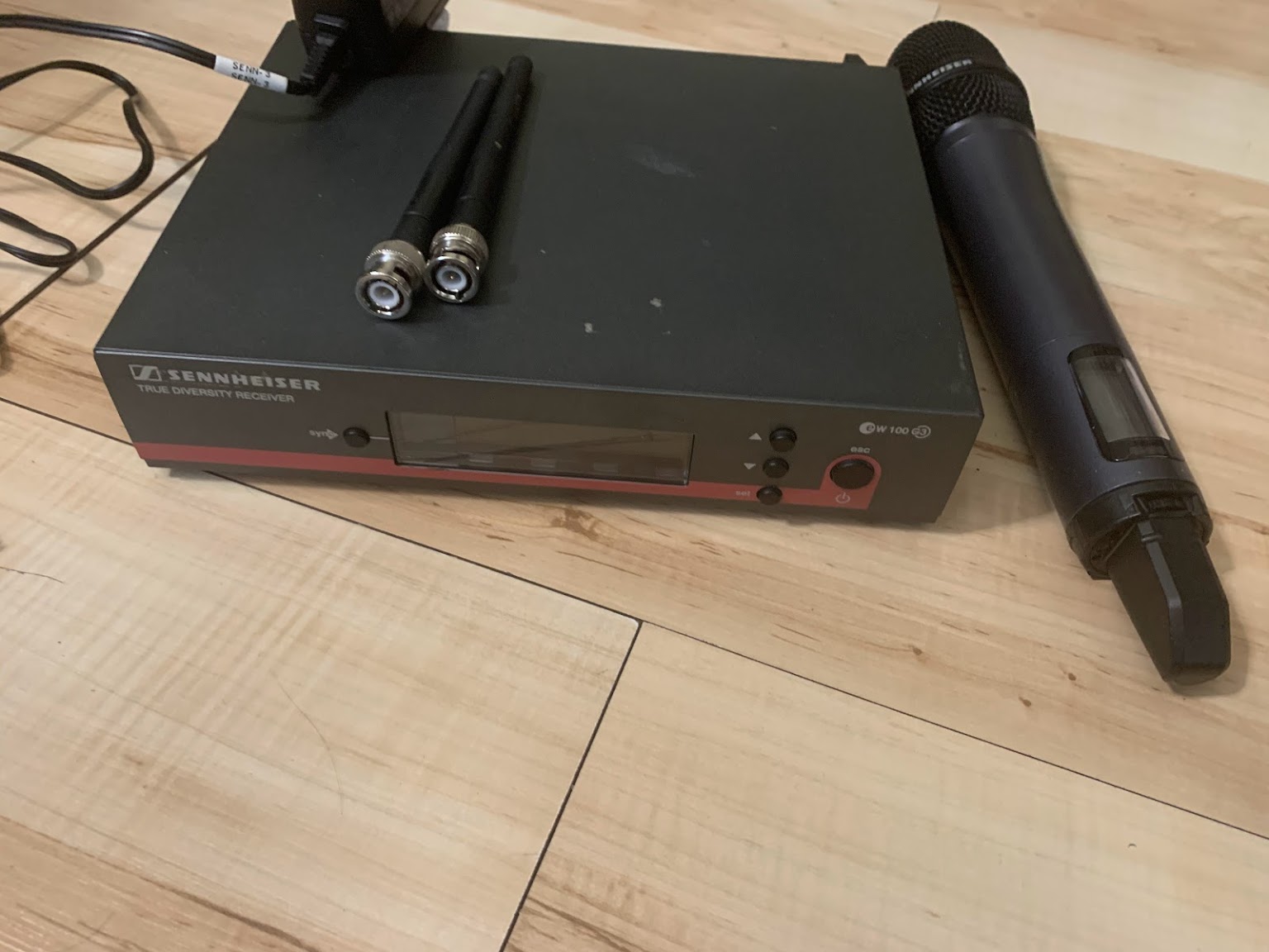Радиосистема Sennheiser ew 135 G3 2