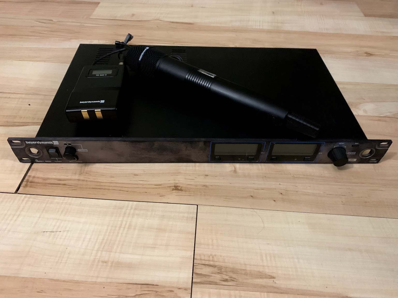 Радиосистема Beyerdynamic Opus 900D 2