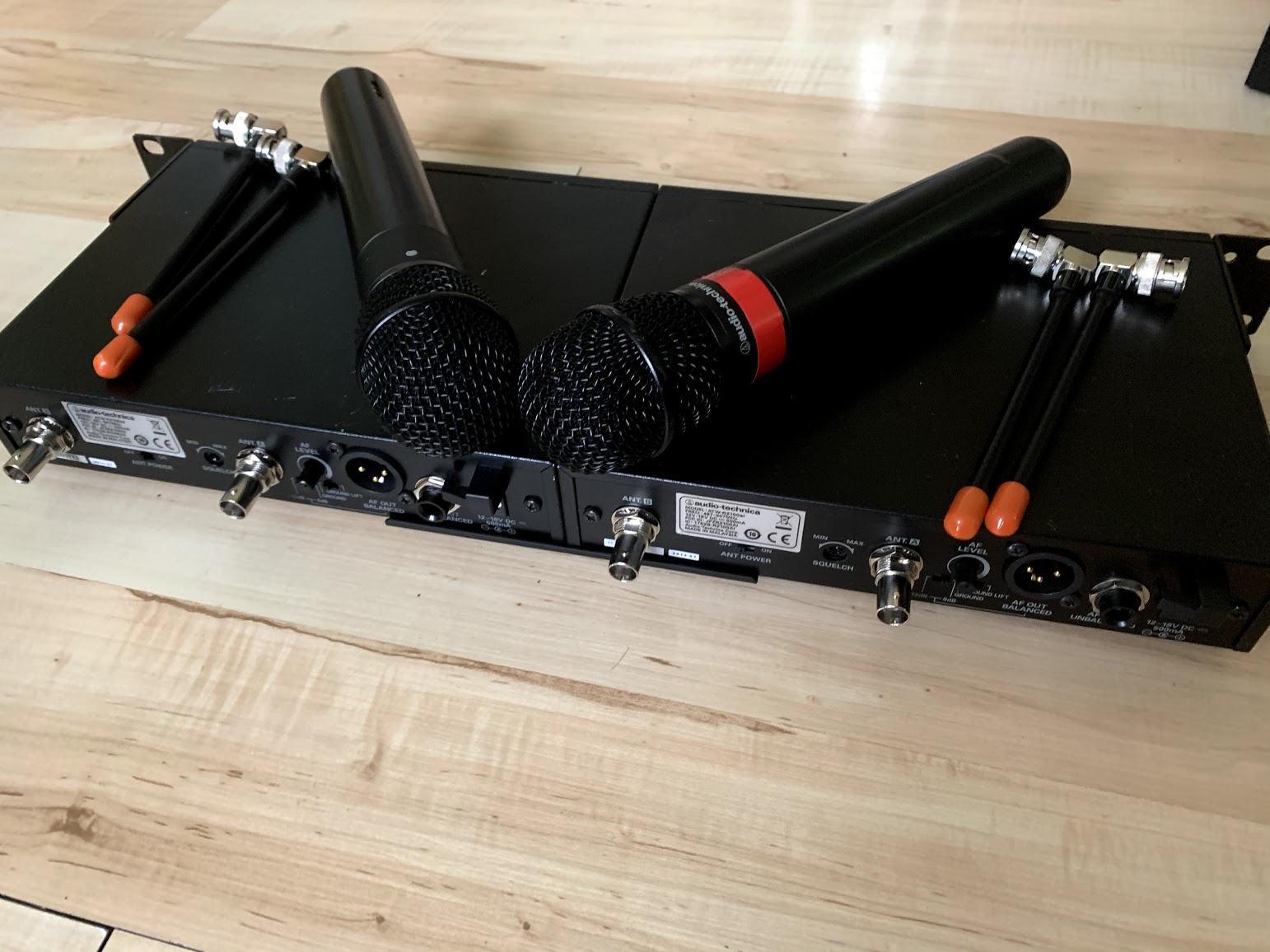 Радиосистема Audio-Technica ATW-2120b 2