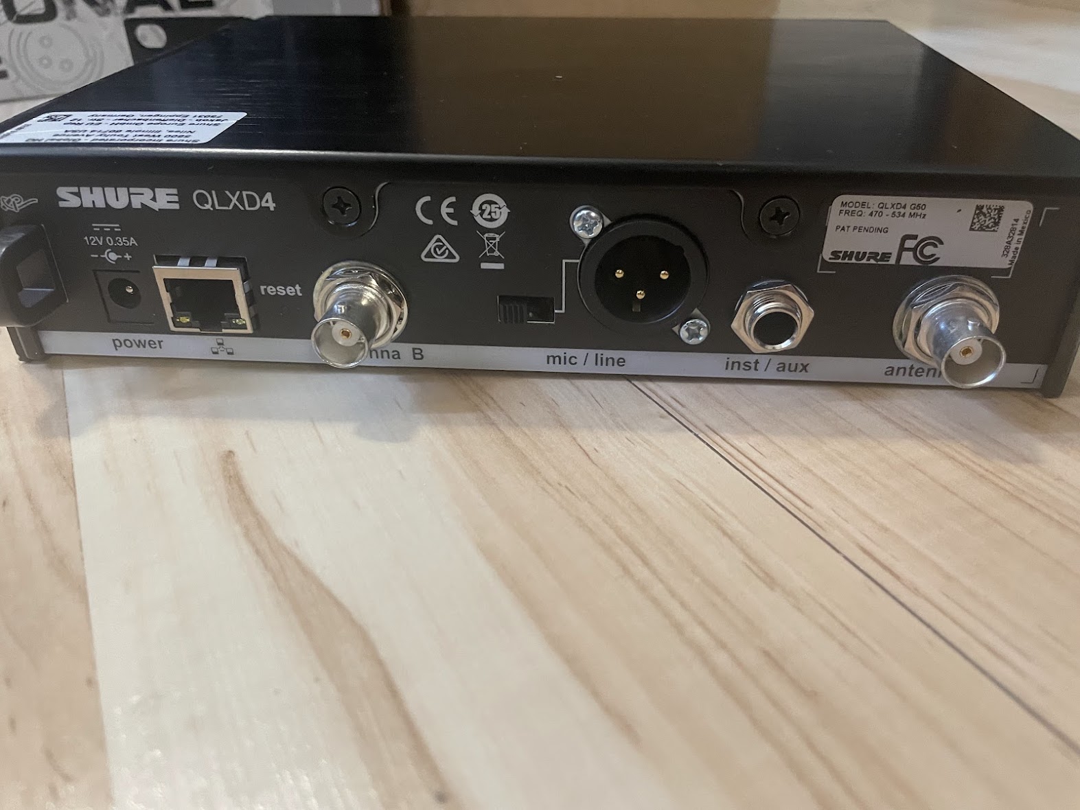 Цифровая радиосистема Shure QLXD24 SM58 5