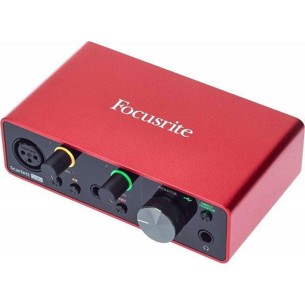 Аудиоинтерфейс Focusrite Scarlett Solo Gen. 3