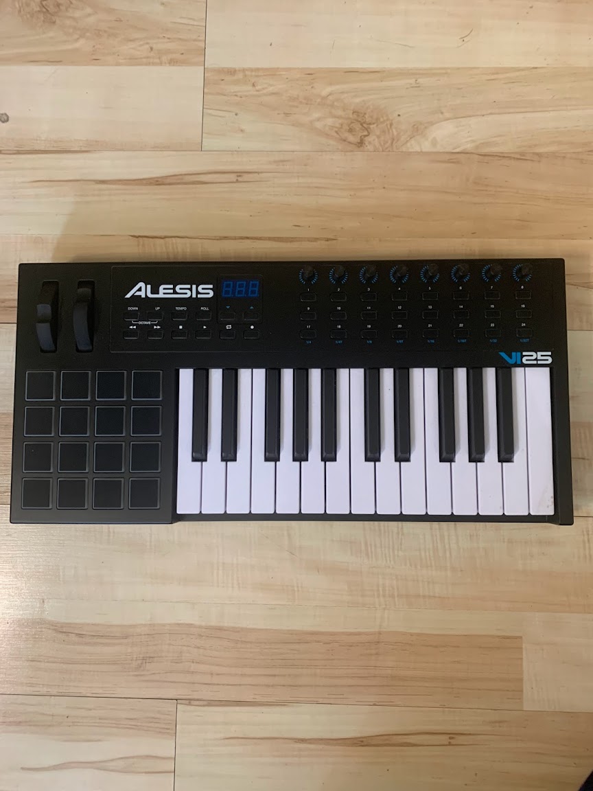 Midi-клавиатура Alesis VI25 4