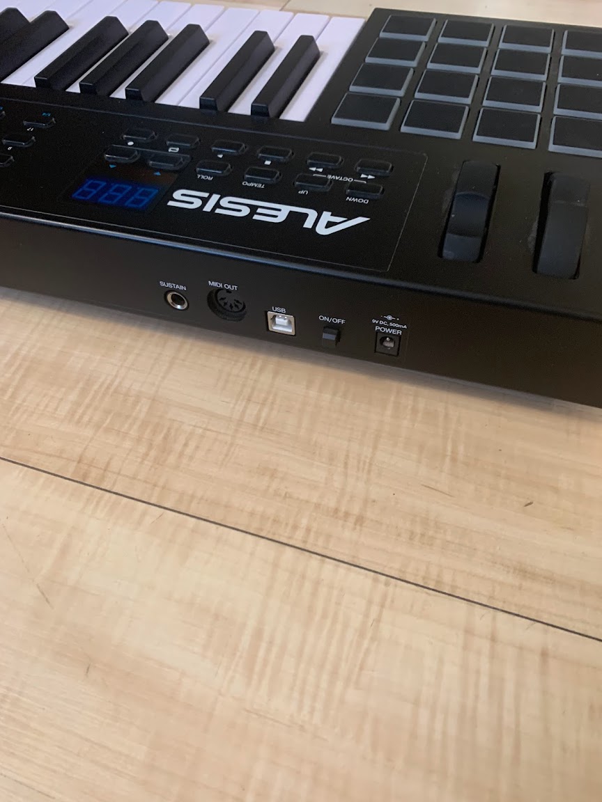 Midi-клавиатура Alesis VI25 3