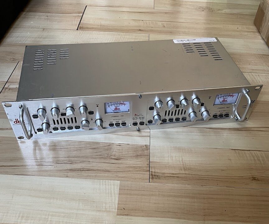 2 канальный ламповый преамп DBX 586