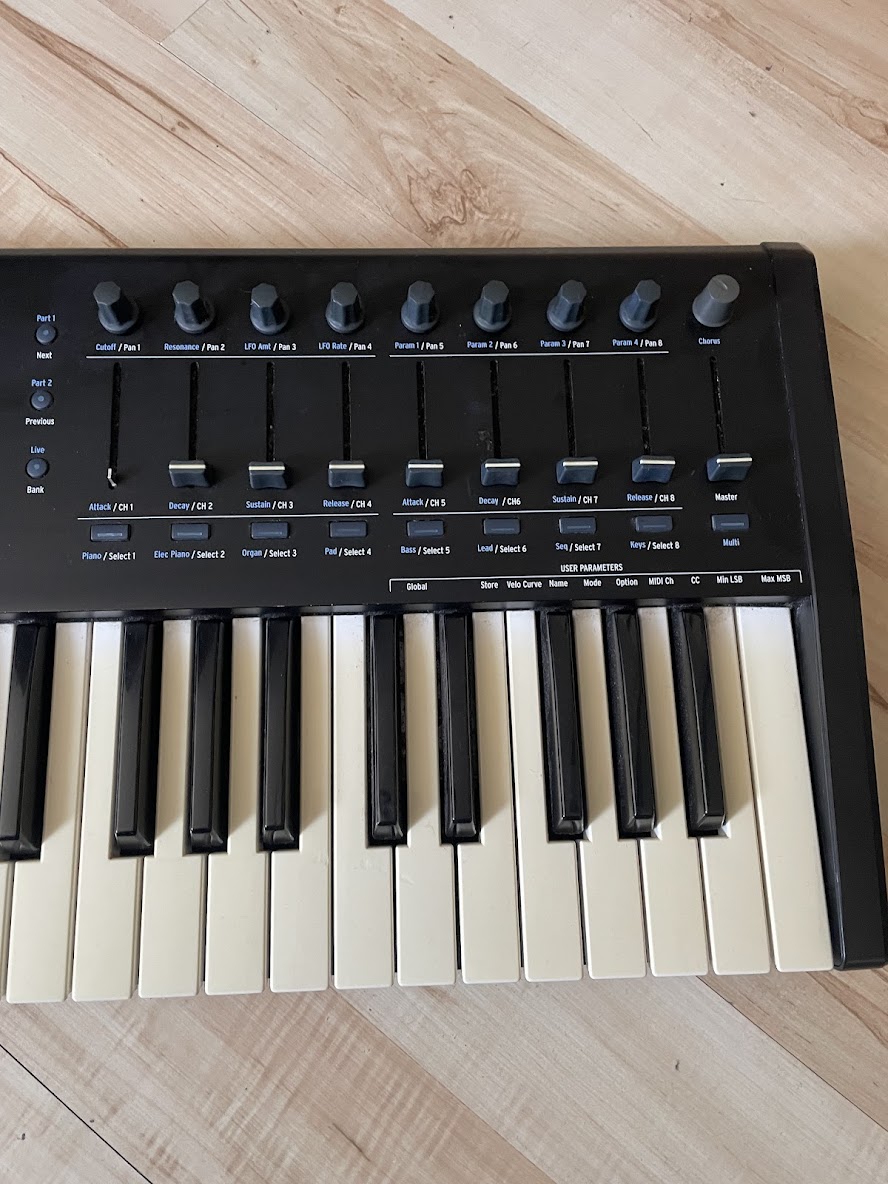 Midi-клавиатура Arturia KeyLab 61 MKII 11