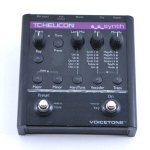 Вокальный процессор TC-Helicon VoiceTone Synth